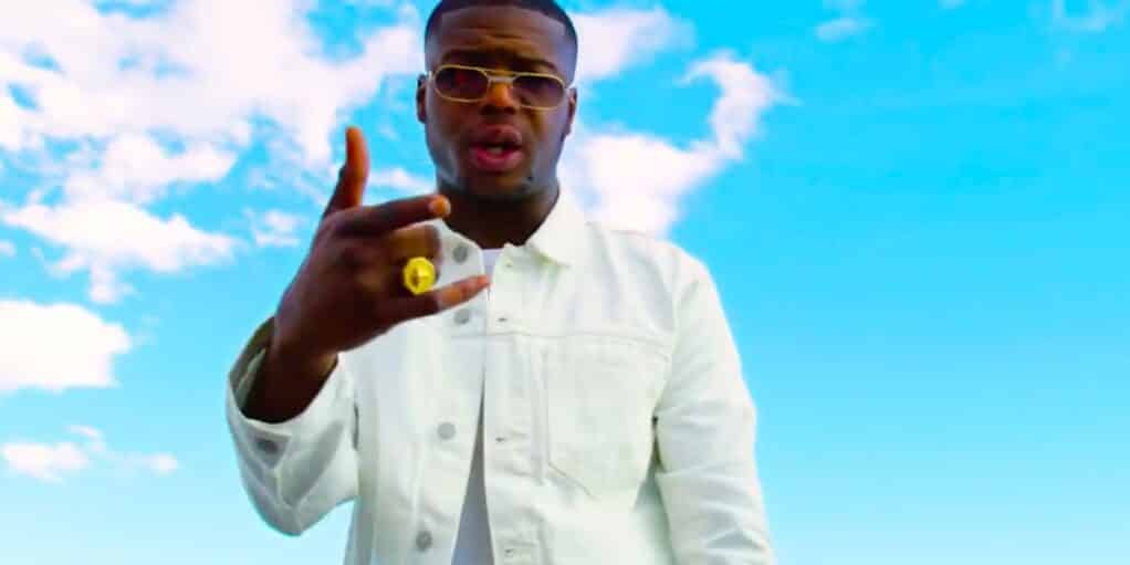 Ninho répond à Booba et ça fait très mal !