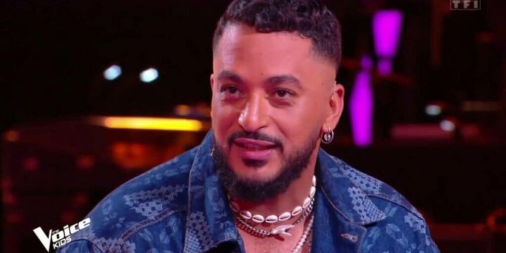 Slimane très ému au moment de se confier sur l’homme de sa vie dans The Voice Kids !