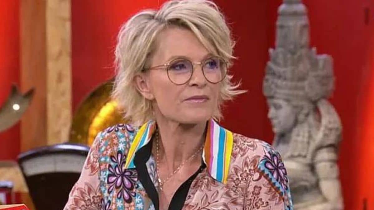 Sophie Davant violemment lynchée pour son physique sur les réseaux sociaux !