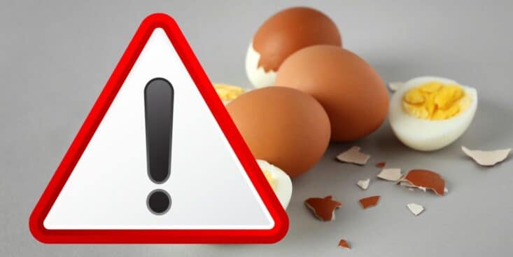 Cette erreur que tout le monde fait en mangeant les œufs est dangereuse pour la santé !