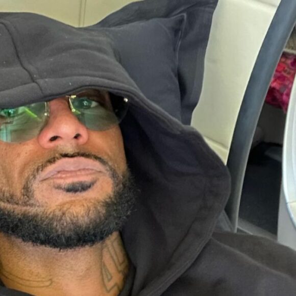 Booba détruit Cyril Hanouna et le traite de pitre sur Twitter