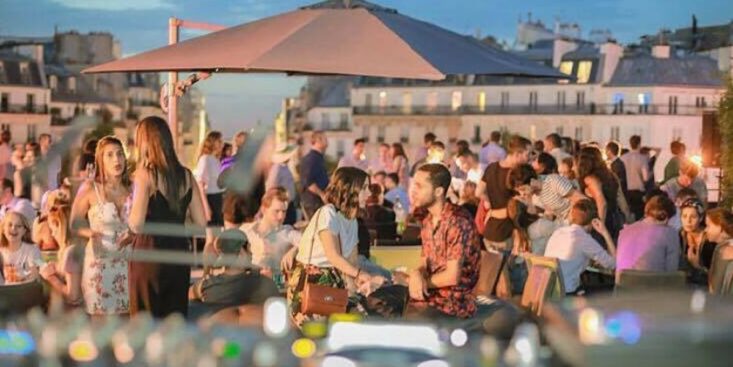 Le Tout Le Monde En Parle : le restaurant pour faire la fête au coeur de Paris !