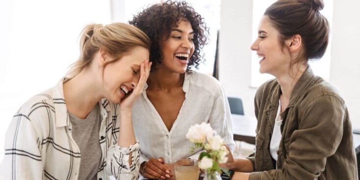 Ces 5 signes du zodiaque sont les plus drôles