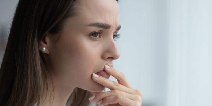 Les signes du zodiaque les plus anxieux qui stressent pour tout