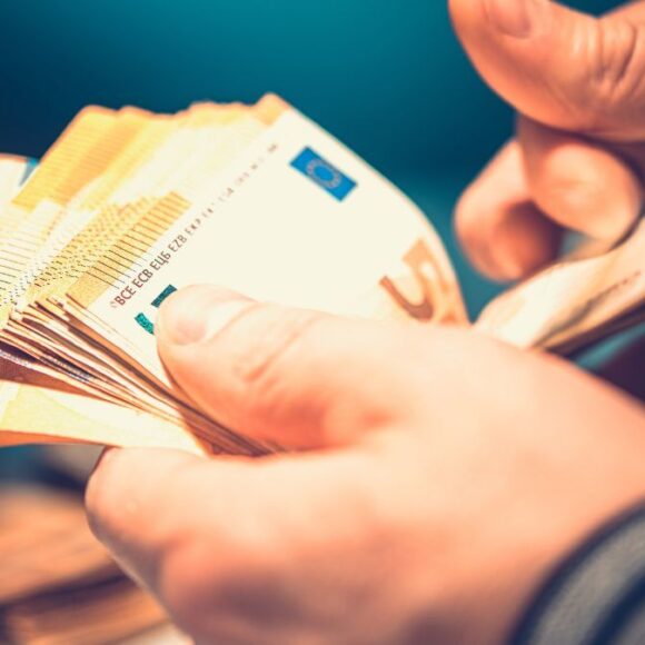 Ces 3 signes du zodiaque vont gagner beaucoup d’argent jusqu’au 12 septembre