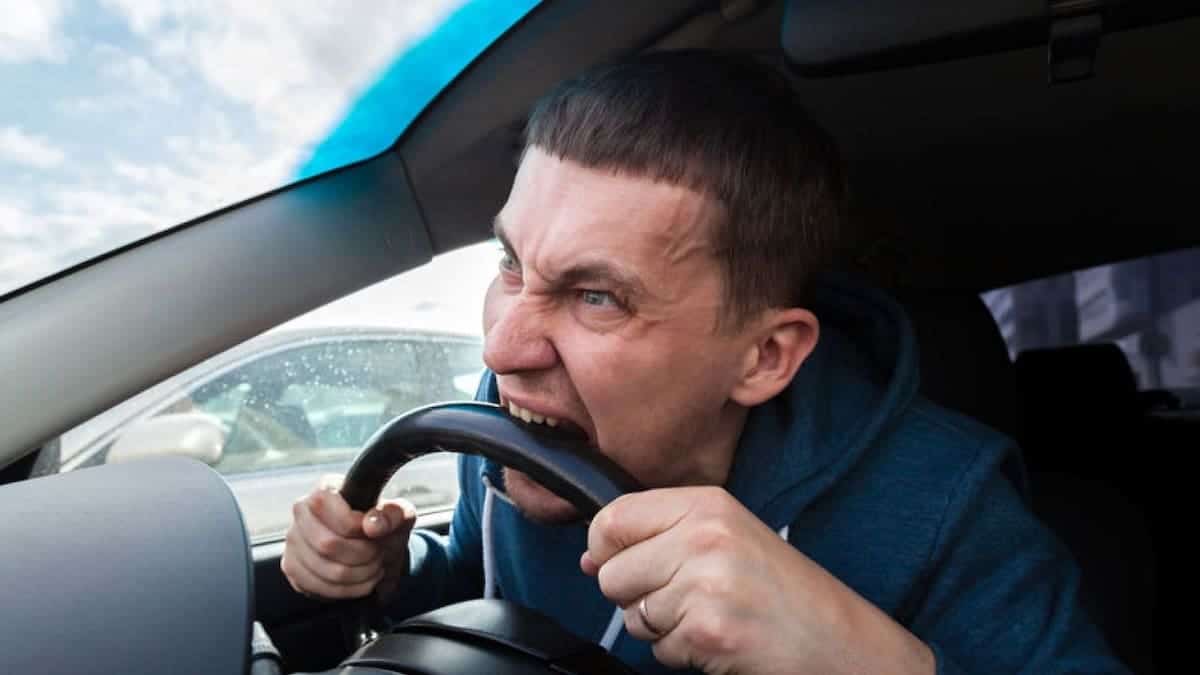 Une amende de 42 euros pour tous les automobilistes à cause de ce petit oubli en sortant de la voiture