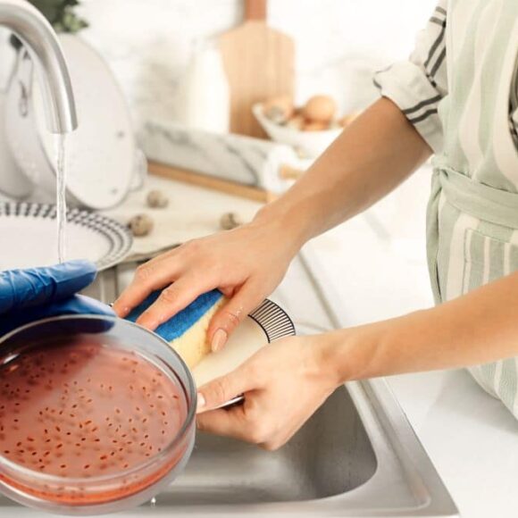Votre évier de cuisine est beaucoup plus sale que vos toilettes et voici pourquoi