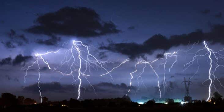 Week-end sous les orages : ce que prévoit Météo-France pour le Sud-Est