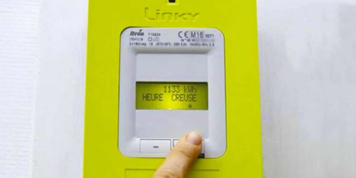 Compteur Linky: la pose devient quasi obligatoire, relevés manuels payants dès 2025