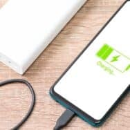 Recharge rapide des smartphones: un nouveau modèle bat un record de vitesse