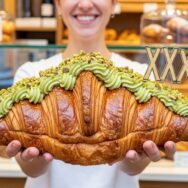 SoonNight - Philippe Conticini lance à Paris un croissant XXL à la pistache, disponible quelques jours