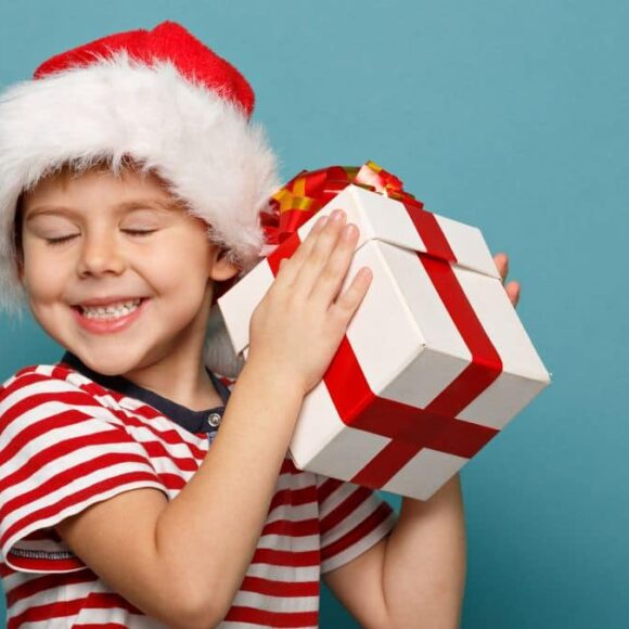 Cadeaux de Noël : achetez fin novembre au Black Friday et payez moins cher