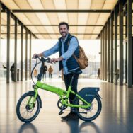 Lepointdujour.fr - Lidl lance son tout premier vélo électrique pliant en France: prix compétitif et format compact pour les trajets urbains