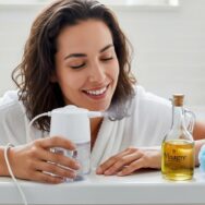 Lepointdujour.fr - Moisissure incrustée : ce produit de cuisine l’élimine sans frotter ni javel