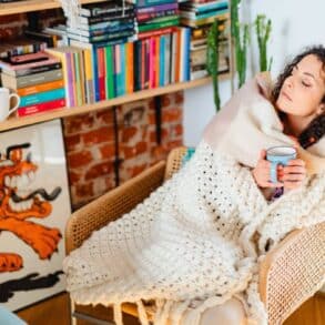 Astuce n°1 anti-froid 0 €: restez au chaud chez vous cet hiver sans allumer le chauffage