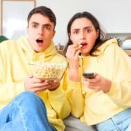 Décodeur TV : cette astuce équipe la chambre sans payer un second boîtier