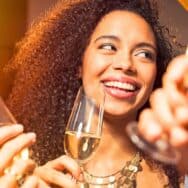 Lidl sort des flûtes à champagne en or à prix mini pour les fêtes