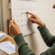 Soonnight - Retraite Agirc-Arrco: pas de revalorisation au 1er janvier 2026, les hausses interviennent le 1er novembre