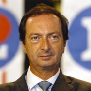 Michel-Édouard Leclerc expose 8 000 planches de BD : sa collection entre dans les plus grands musées