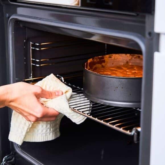 Gâteaux toujours moelleux: 1 astuce facile pour réussir chaque fournée