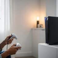 SoonNight - PS5 Pro : Sony déploie une mise à jour qui améliore enfin les performances de la console