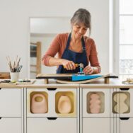 SoonNight - IKEA Hack : transformez votre étagère Billy en bibliothèque aux courbes organiques pour moins de 100 euros