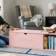 SoonNight - IKEA Hack : transformez une étagère à 19,99 € en bibliothèque design pour votre coin lecture