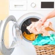 Lessive : cette astuce simple protège votre linge et vous fait économiser à chaque lavage