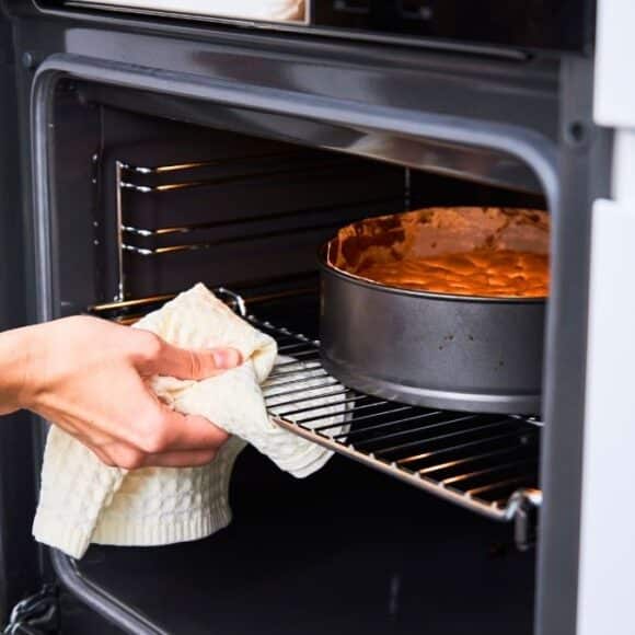 Gâteaux qui retombent : ce geste tout simple évite l'échec à chaque cuisson