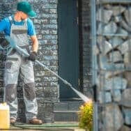 Karcher sur vos dalles au printemps : voici ce que cette habitude fait vraiment à votre terrasse