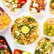 Fini les midis improvisés au bureau : 10 recettes batch cooking prêtes en une session pour toute la semaine