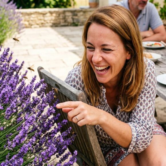 Soonnight - Fini les guêpes près de la terrasse : l'endroit où vous ne devez jamais planter votre lavande