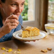 SoonNight - Sans un gramme de farine, cette portokalopita au citron donne le gâteau le plus fondant jamais goûté