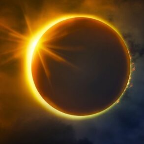 SoonNight - Éclipse solaire totale à quelques heures de la France : la date à bloquer en 2027
