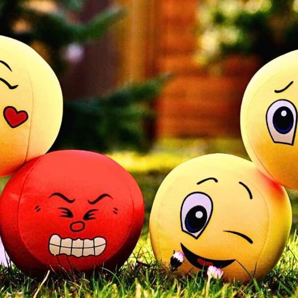 Les emojis que tout le monde met dans sa bio sont ceux que personne ne cherche sur Google